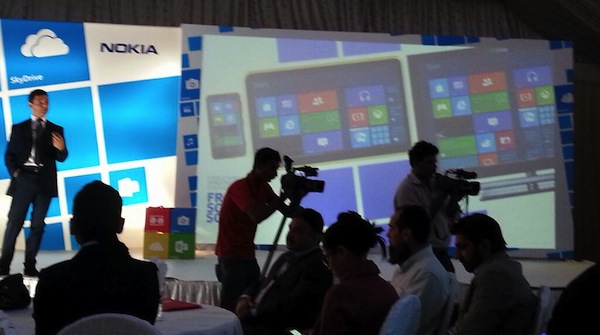 Máy tính bảng Lumia là Nokia đang đi nước cờ mạo hiểm ảnh 1